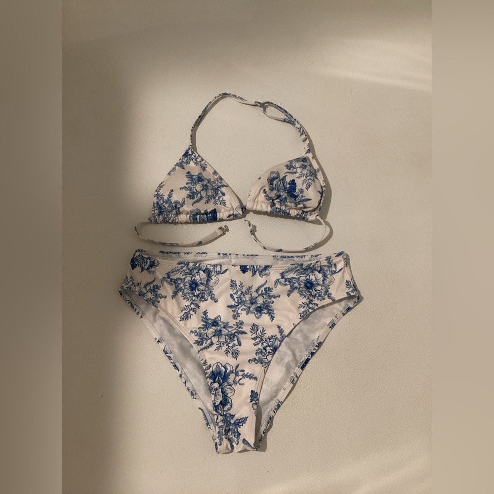 Teen girl bikini